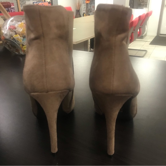 BellaMarie Ankle Boots - Picture 14 of 16